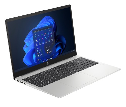 HP 250 G10 widok z boku pod kątem